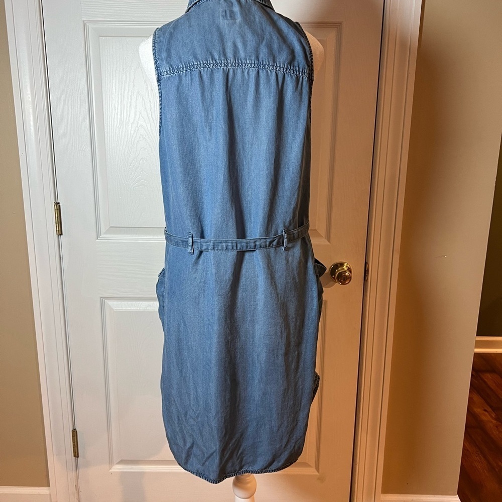 NOT FOR SALE - Picture 3 of 5